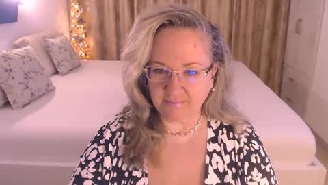 Cryna online show from 03.13.26