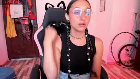 Snapshot of adrena_10 chatting on 04.27.26 Adrena10 online show from 04.27.26