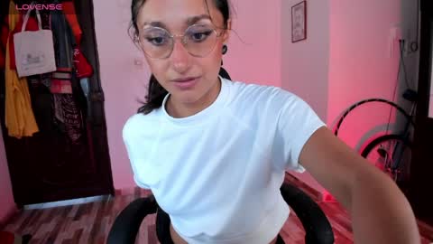 Snapshot of adrena_10 chatting on 04.28.26 Adrena10 online show from 04.28.26
