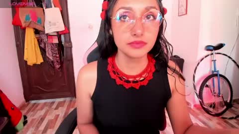 Snapshot of adrena_10 chatting on 05.08.26 Adrena10 online show from 05.08.26