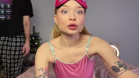 Snapshot of adrenaline_lush chatting on 01.18.26 Dorothy Mayfield online show from 01.18.26