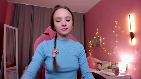 Eva online show from 11.23.25