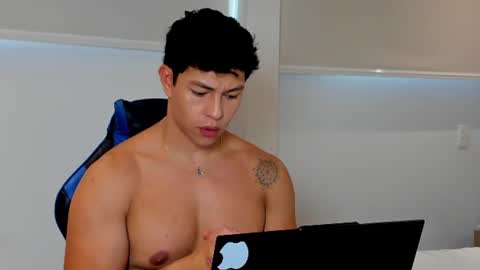 Snapshot of adrian_del_mar chatting on 06.14.26 Adrian del Mar online show from 06.14.26