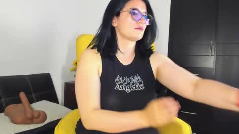 Snapshot of adriana71 chatting on 05.31.26 Adriana online show from 05.31.26