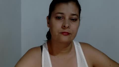 Adriana milf online show from 09.19.25