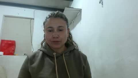 Adriana Tellez online show from 01.05.26