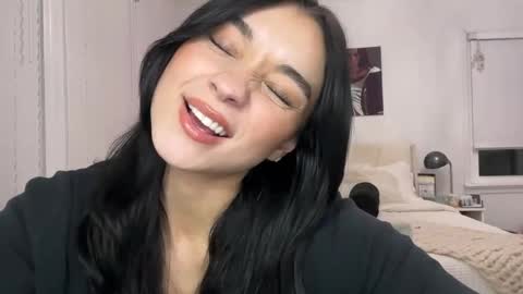 Adrianna  online show from 02.11.25