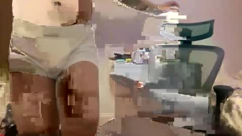 adriano guapo online show from 12.01.25