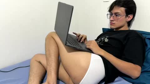 adrianrossetti online show from 04.27.26