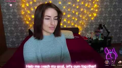 Snapshot of adrihanna chatting on 12.15.25 Adriana online show from 12.15.25