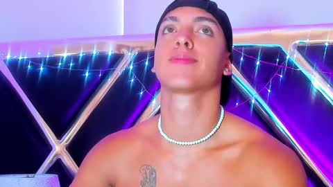 Snapshot of adriianlopez chatting on 12.16.24 Adrian Lopez online show from 12.16.24