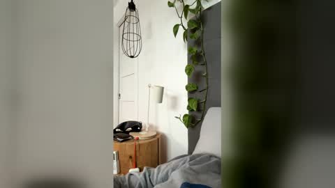 Snapshot of advbike chatting on 03.13.26 advbike online show from 03.13.26