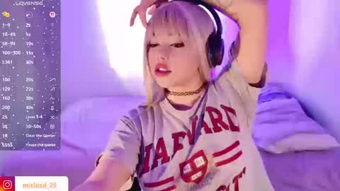 Arieyara online show from 09.09.25