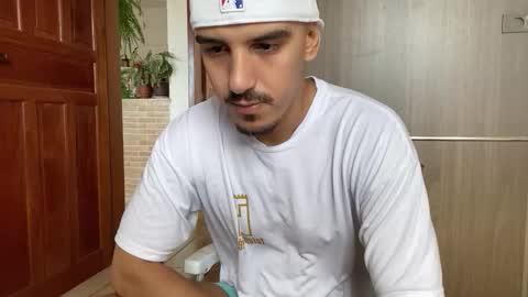 Luci online show from 02.05.26