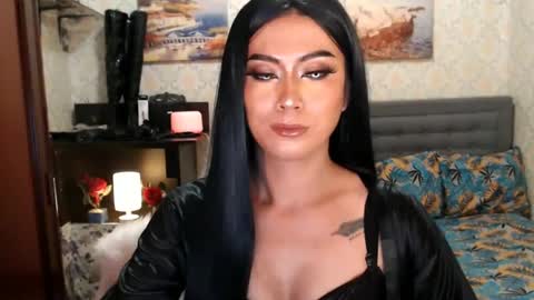 Dominant Goddess Contessa online show from 12.12.24