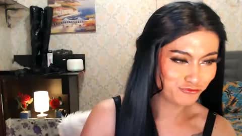 Dominant Goddess Contessa online show from 12.14.24