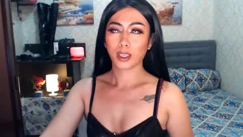 Dominant Goddess Contessa online show from 12.30.24