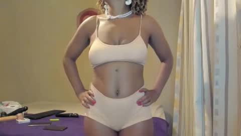 AfricanSquirtQueen online show from 02.27.26