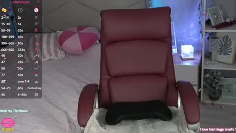 Snapshot of afinanights chatting on 02.19.26 Afina online show from 02.19.26