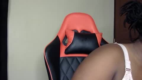 stella online show from 04.05.26