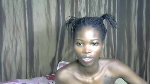 Snapshot of africana_slimqueen chatting on 05.20.26 africana_slimqueen online show from 05.20.26