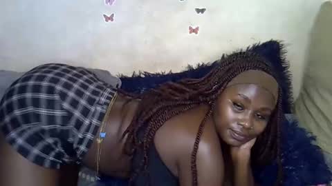 Snapshot of afrii_kity chatting on 05.19.26 afrii_kity online show from 05.19.26