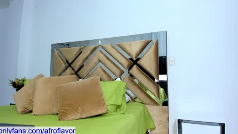 Jheremy and  leeryc  online show from 09.16.25