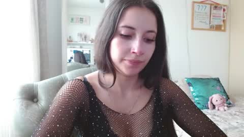 afrodithaa_ online show from 04.15.26