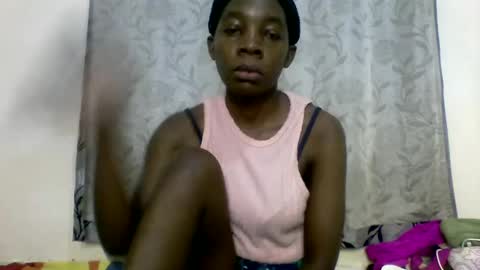 pink  and josphen online show from 02.05.25