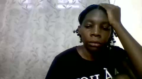 pink  and josphen online show from 02.08.25