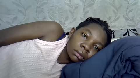 pink  and josphen online show from 02.20.25