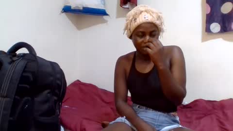 pink  and josphen online show from 08.09.26
