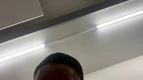 afuego11 online show from 10.05.25