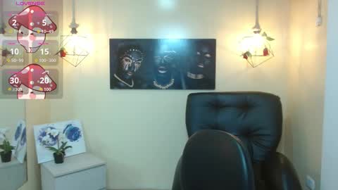 Snapshot of agarycus_ chatting on 10.06.25 Kimberly online show from 10.06.25