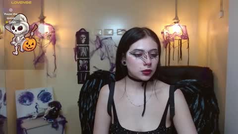 Snapshot of agarycus_ chatting on 10.20.25 Kimberly online show from 10.20.25