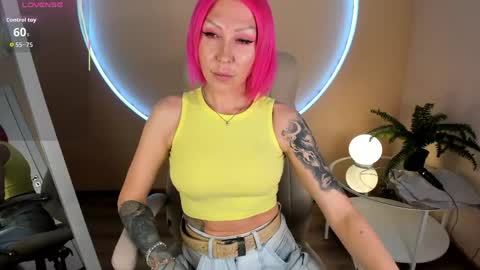 Snapshot of agata__poison chatting on 05.26.26 Agata online show from 05.26.26