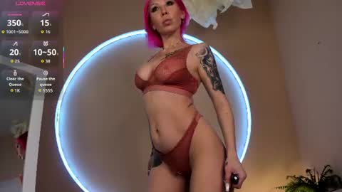 Snapshot of agata__poison chatting on 06.14.26 Agata online show from 06.14.26