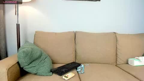 Snapshot of agata_haris chatting on 06.22.26 Agata online show from 06.22.26