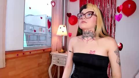 Snapshot of agata_volkov chatting on 02.14.26 Agata Volkov online show from 02.14.26