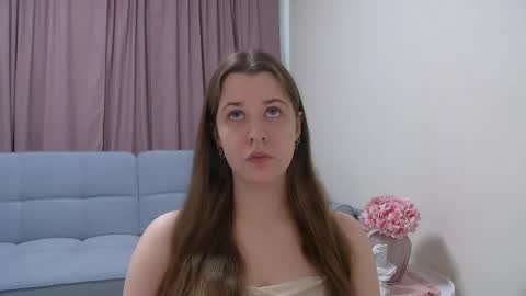 Agata Aisitt online show from 05.31.26