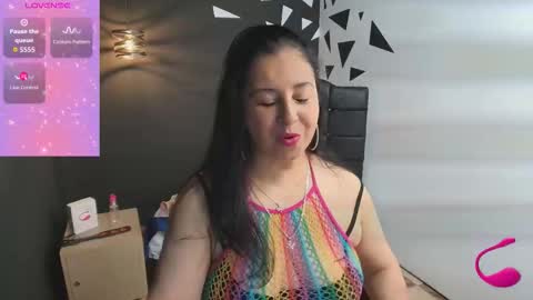 Snapshot of agatathompson chatting on 09.22.25 A G A T A T H O M P S O N online show from 09.22.25