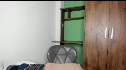 Snapshot of agatha_fox7 chatting on 05.15.26 Agatha fox online show from 05.15.26