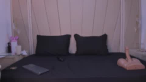 Agatha Steel online show from 12.03.25