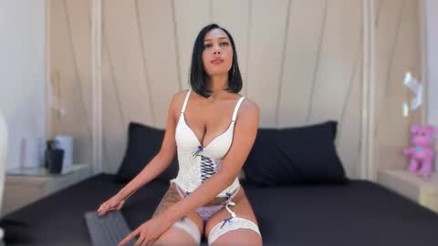 Agatha Steel online show from 03.27.26