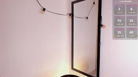 Agatha vixen  online show from 01.27.25