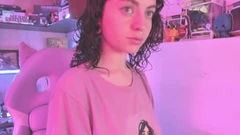 Camila     2 online show from 01.07.25