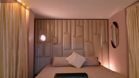 Agatha online show from 10.16.25