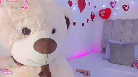 Agatha Owens online show from 02.28.26