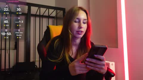 Agelina Lilly Laura online show from 11.01.25