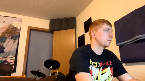 Snapshot of agingerboyx chatting on 02.08.25 agingerboyx online show from 02.08.25